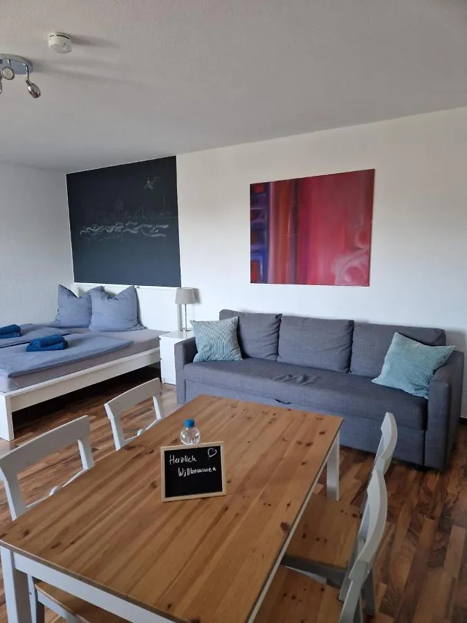 뒤셀도르프 Well Located Flat With Balcony 아파트 0*,